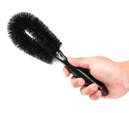 Microfibre Wheel & Tyre Cleaning Brush – Wet & Dry Use - TorqueTech